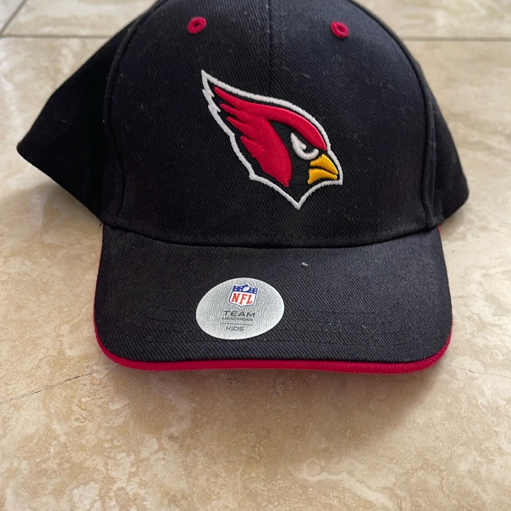 Cardinal hat